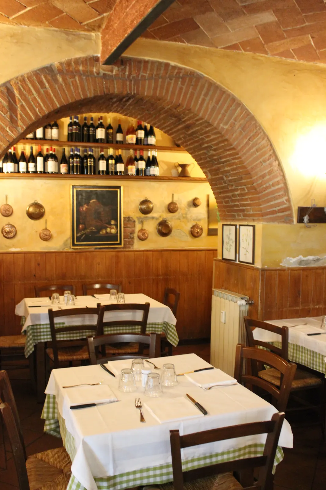 The dining room with its historic brick vaults